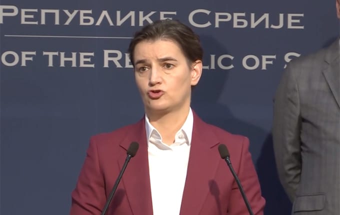 Ana Brnabić, genije za vožnju