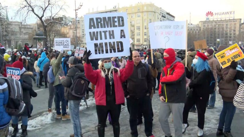 Protest frilensera: Zakazan sastanak Vlade Srbije i Udruženja radnika na internetu o porezu