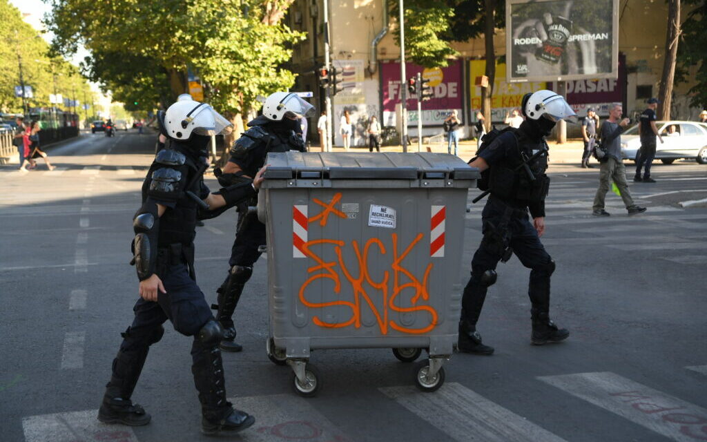 I policajci su ljudi