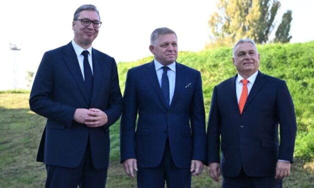 Kada manjinsku politiku gurnu pod voz