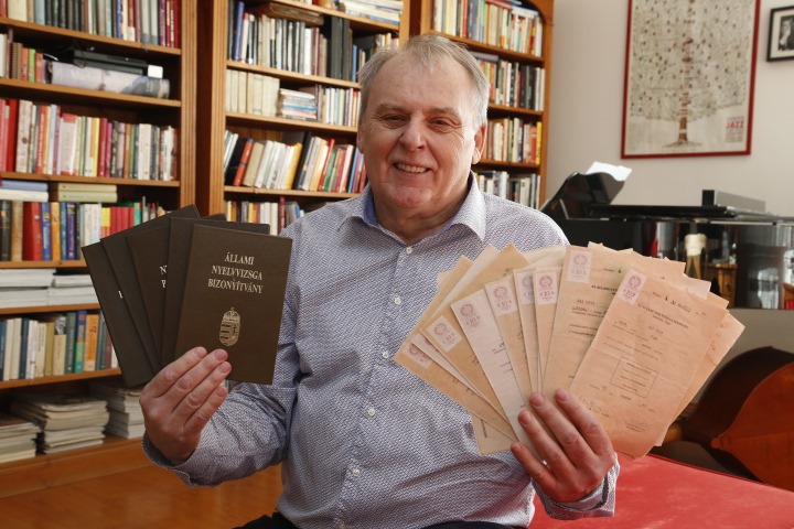 <span class="entry-title-primary">„Učenje jezika je inženjerska, a ne humanistička aktivnost“</span> <span class="entry-subtitle">Oto Gal, tvorac metodologije Kreativnog učenja jezika, nedavno je pripremio nastavni plan i program za srpski jezik</span>