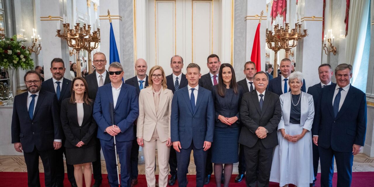 <span class="entry-title-primary">PRVI DANI NOVE MAĐARSKE VLADE</span> <span class="entry-subtitle">Šta može da zamuti vodu u bunaru SVM-a? (intervju sa novinarem Arpadom Nemetom)</span>