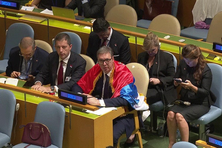 Diplomatija skandala
